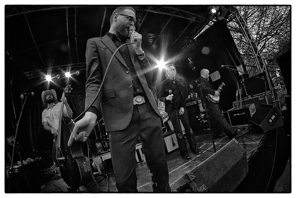 Slim Cessna's Auto Club