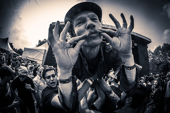 crowd surfer sjock festival-4818