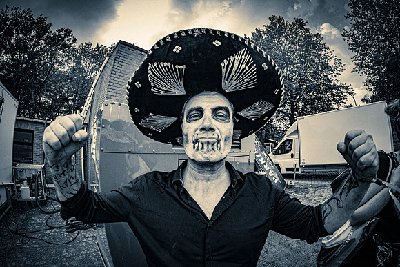 hola ghost