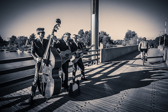 groovy gents -1964