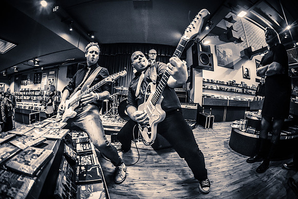 Biarritz Boys - Sounds Instore Pre-Party