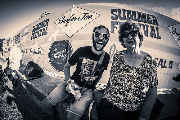 Surf DJ royalties: Cousin Mary (KFJC) & Hunter (Storm Surge of Reverb)